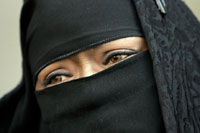 ممنوعیت پوشیدن برقع در بلژيک بزودی اجرا میشود