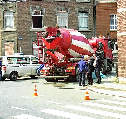 بلژيک: مرگ بانوی جوان ایرانی در تصادف با کامیون